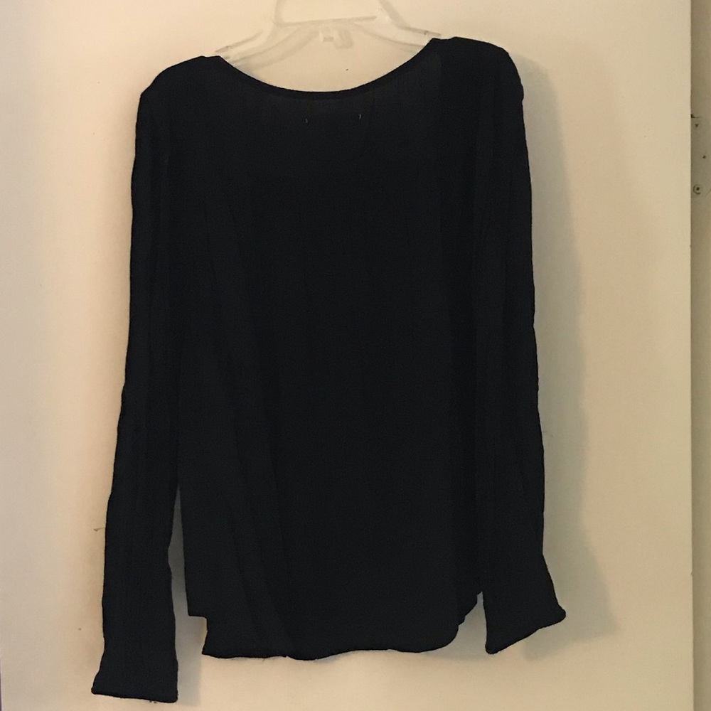 Mossimo top - Picture 2 of 4